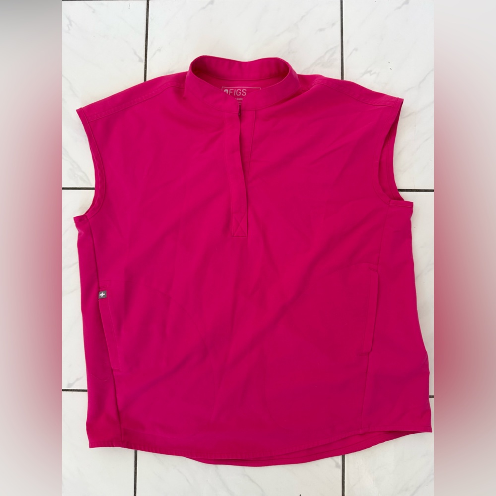 Figs Shocking Pink Women's Scrub Top